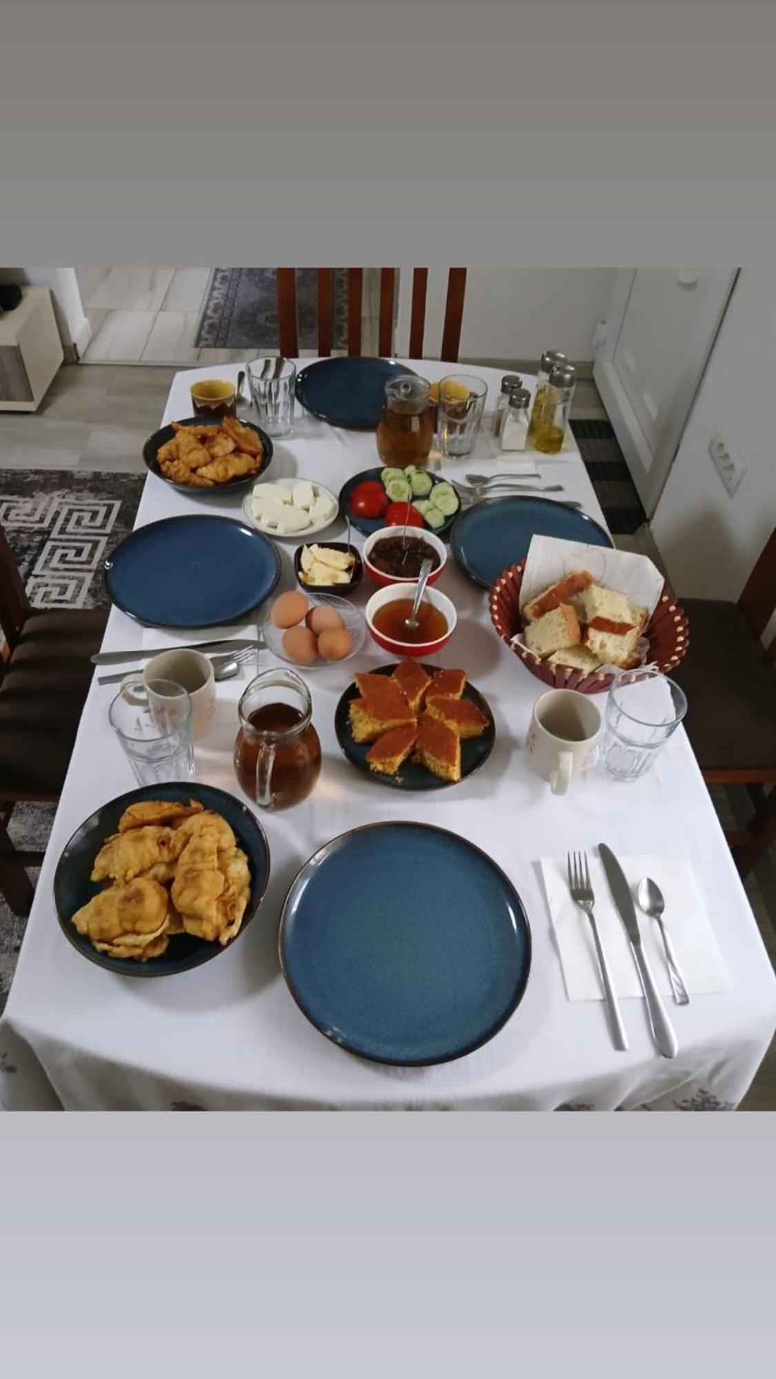 Guesthouse Gezim Selimaj Valbone Buitenkant foto